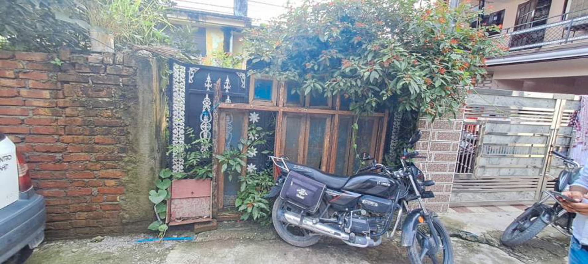 Property Photos 7