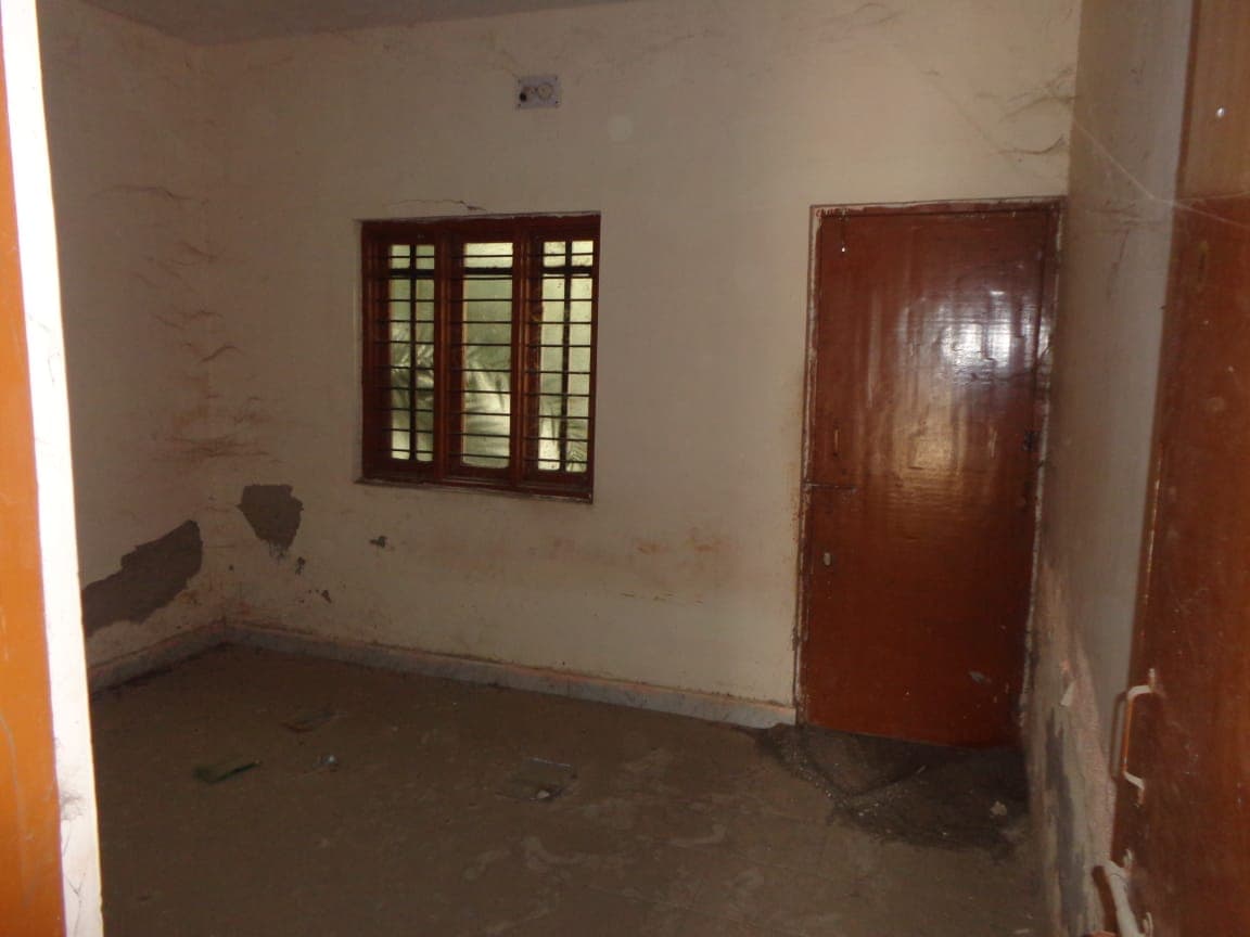 Property Photos 5