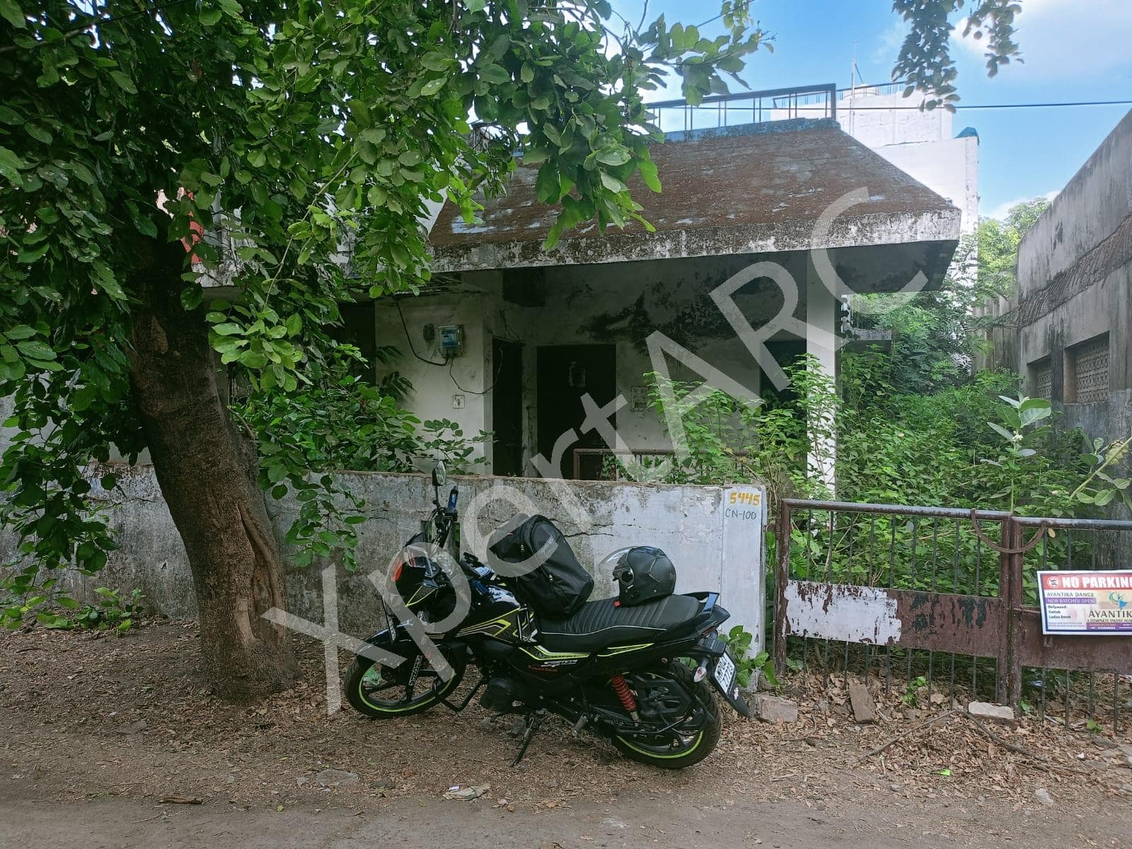 Property Photos 1
