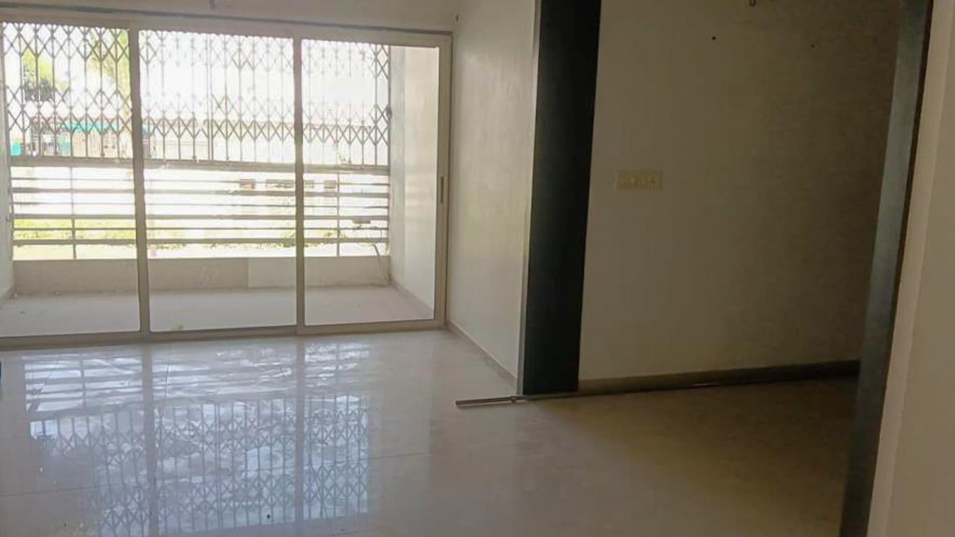 Property Photos 16