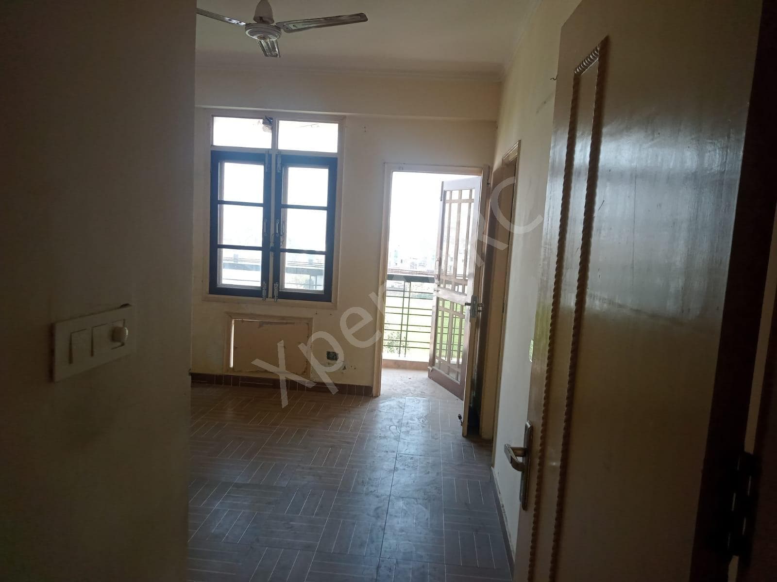 Property Photos 12