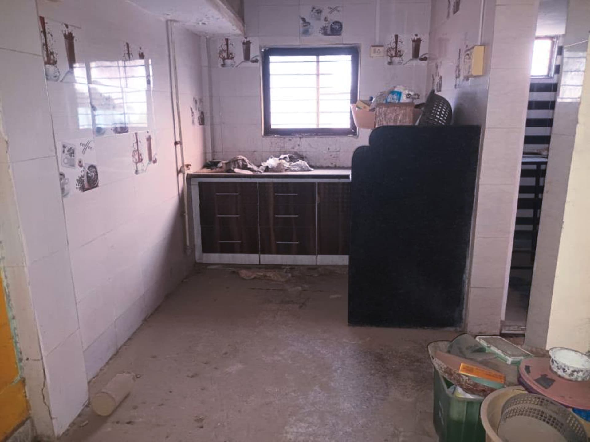 Property Photos 28