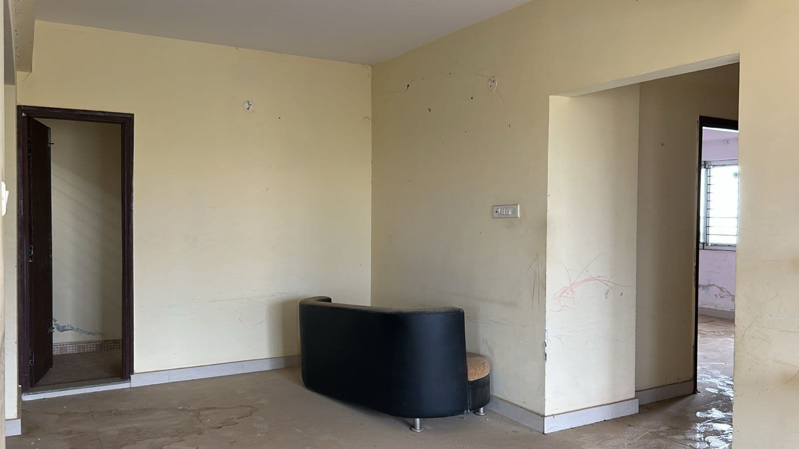 Property Photos 6