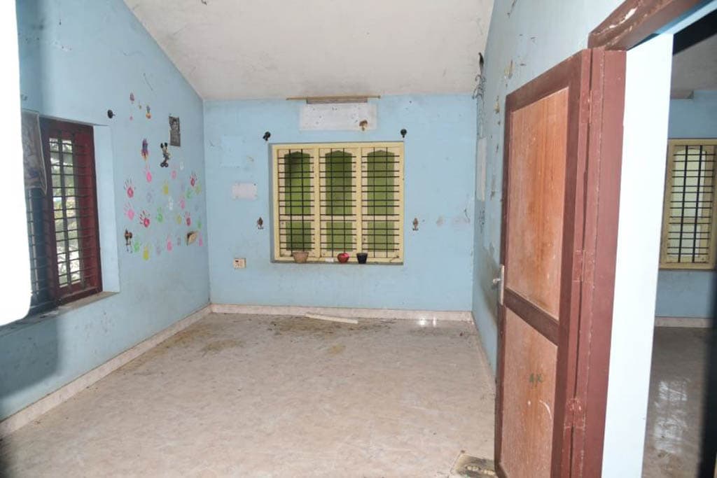 Property Photos 7
