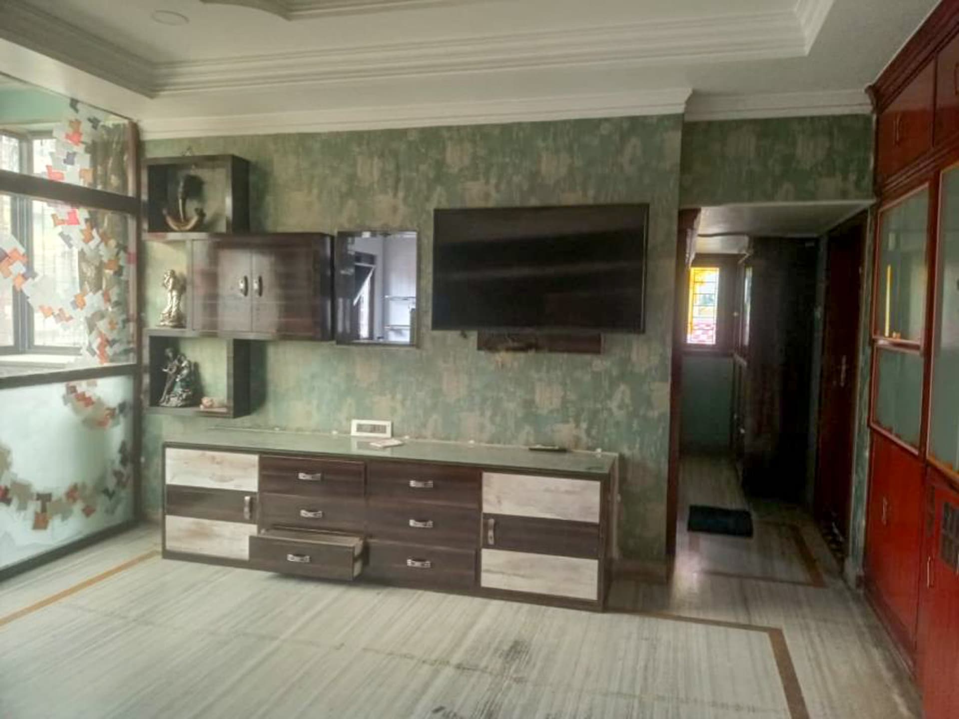 Property Photos 7