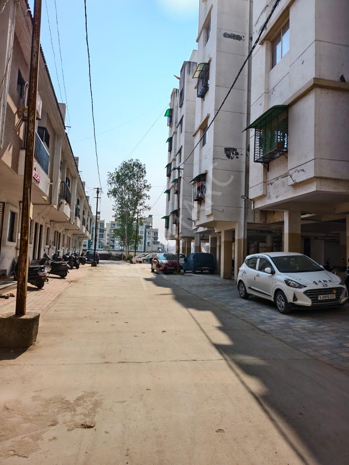 Property Photos 14