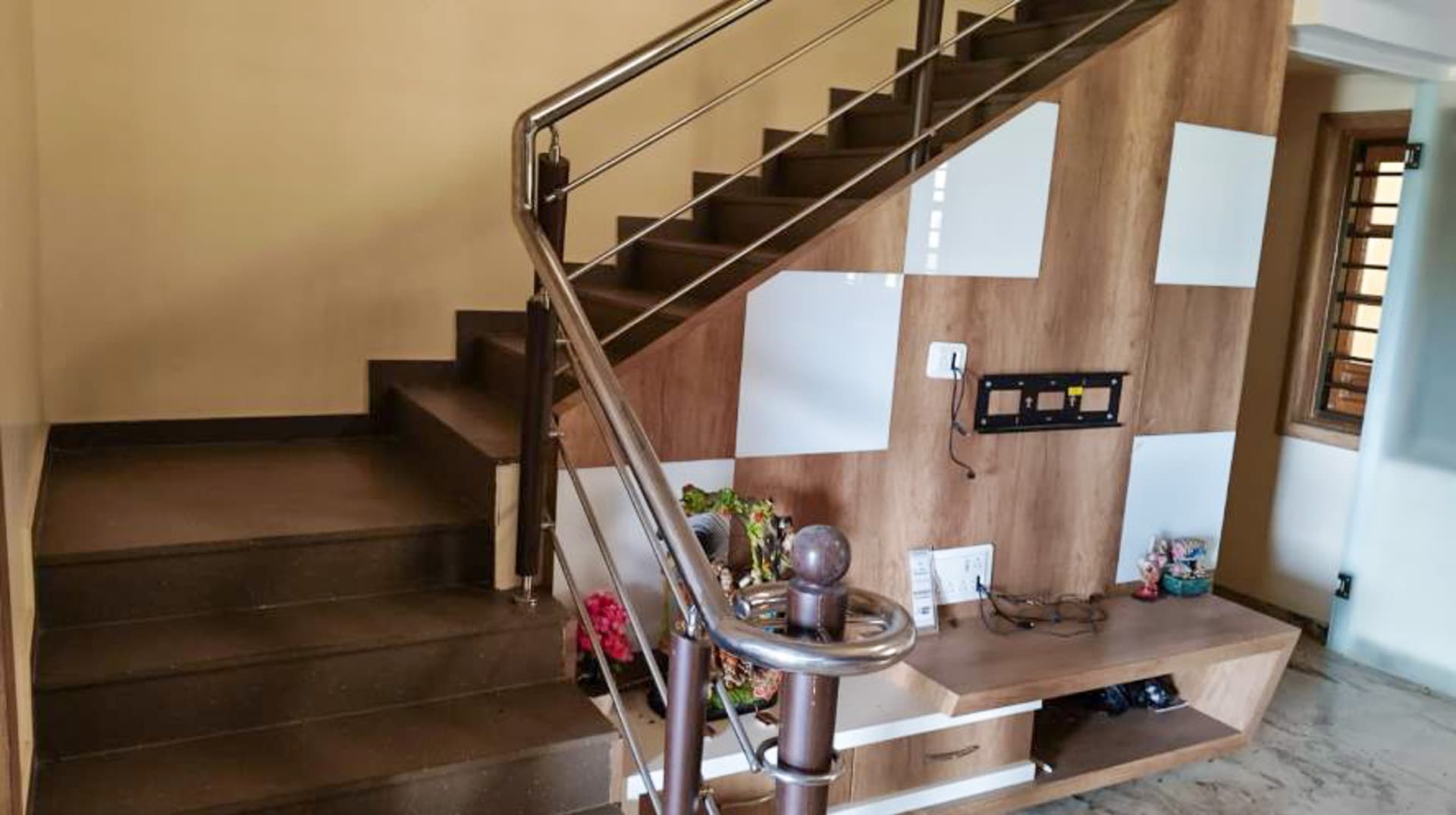 Property Photos 22