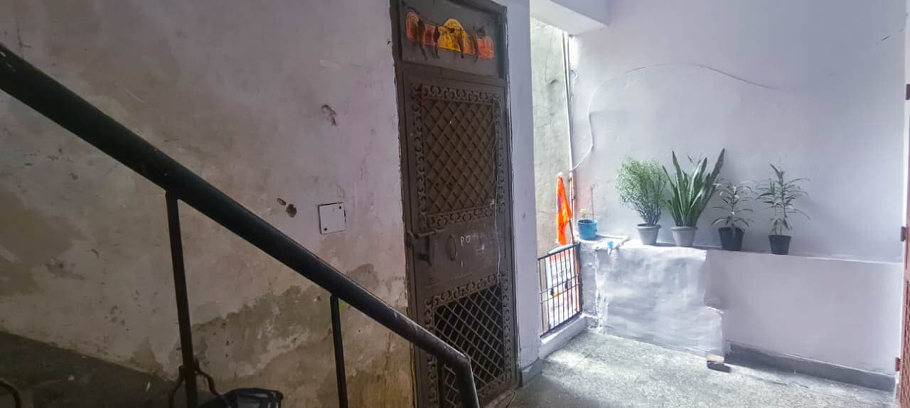 Property Photos 8