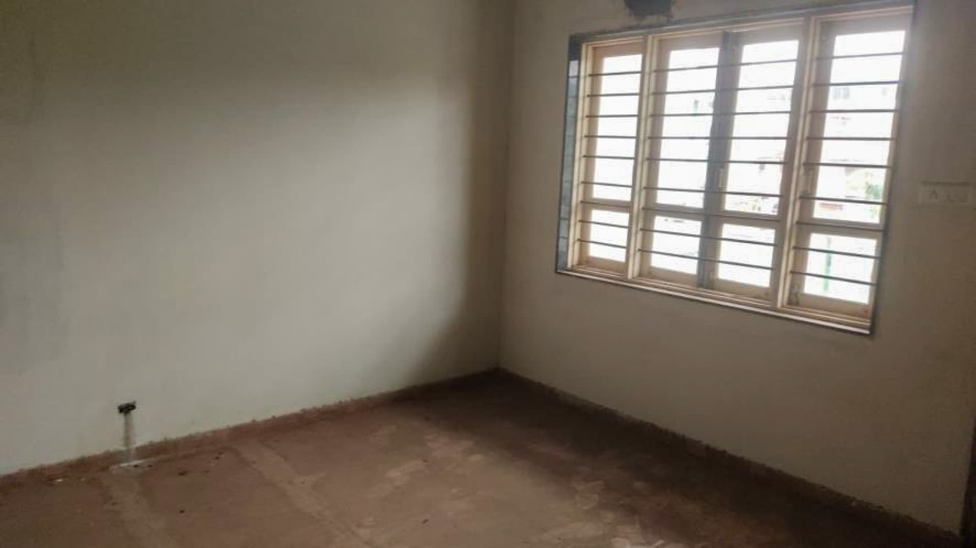 Property Photos 11