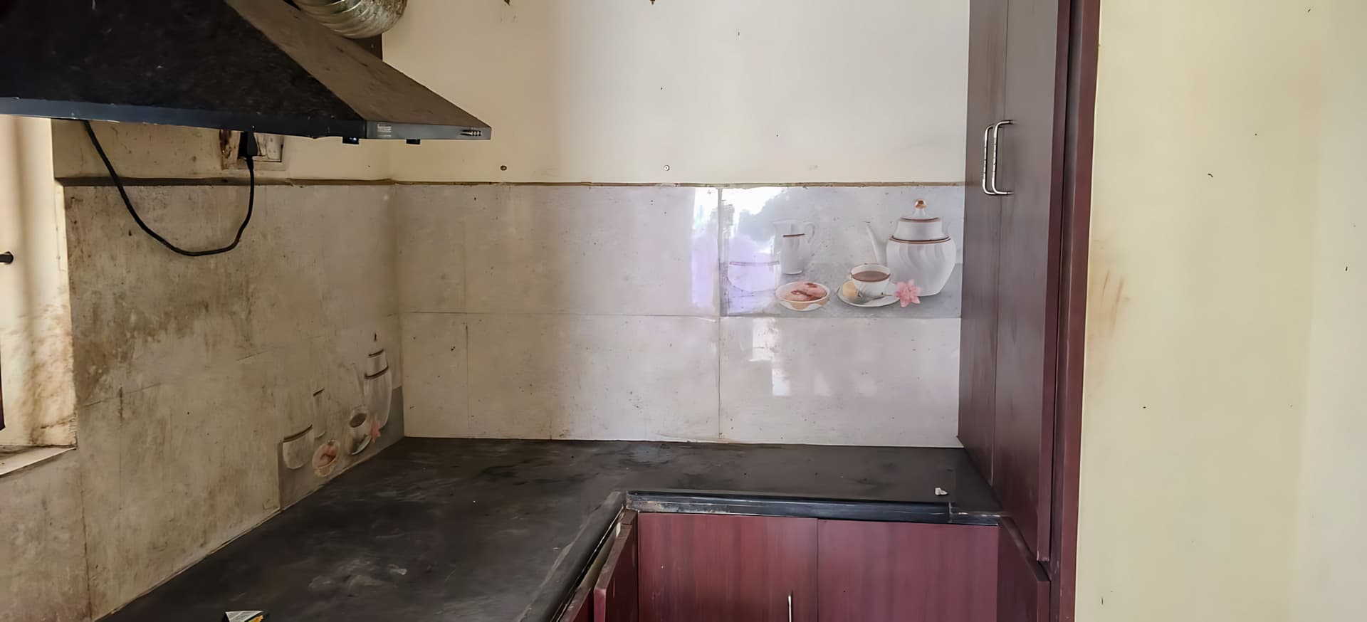 Property Photos 8