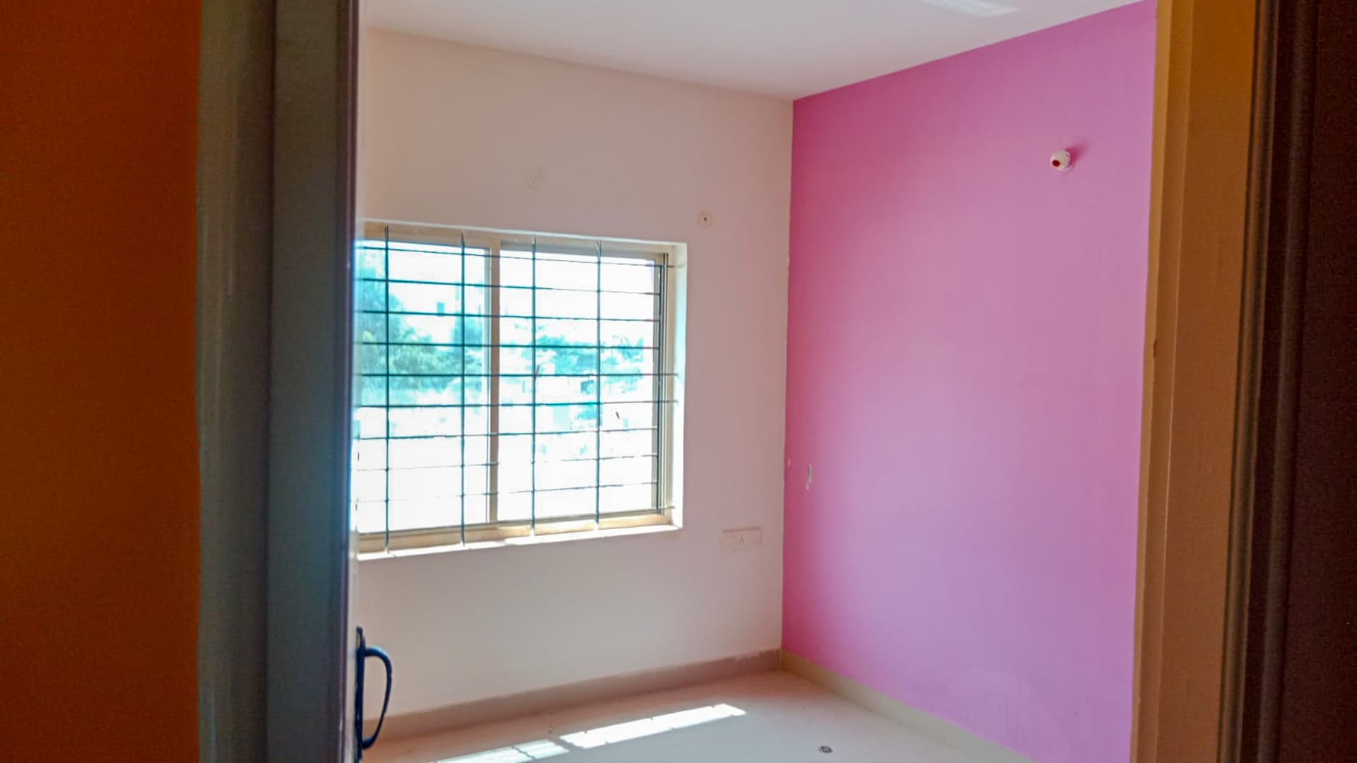 Property Photos 43