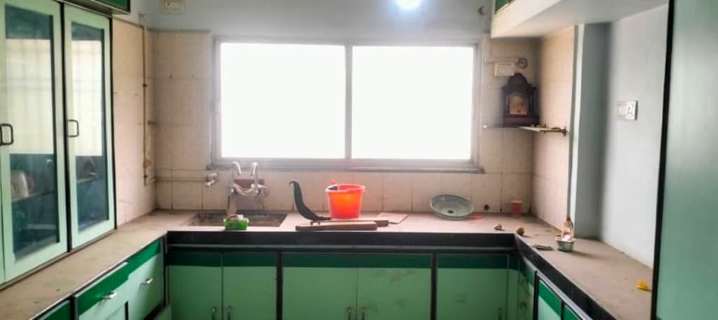 Property Photos 16