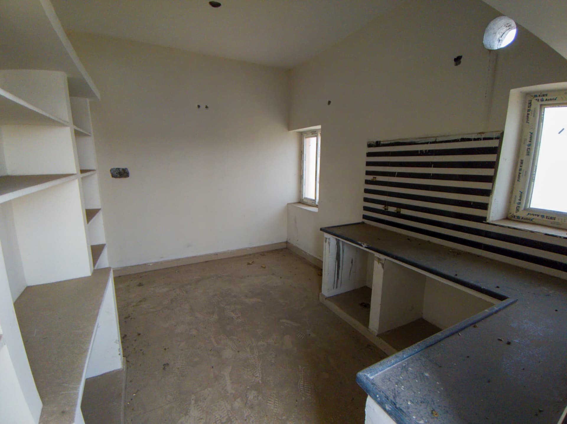 Property Photos 4