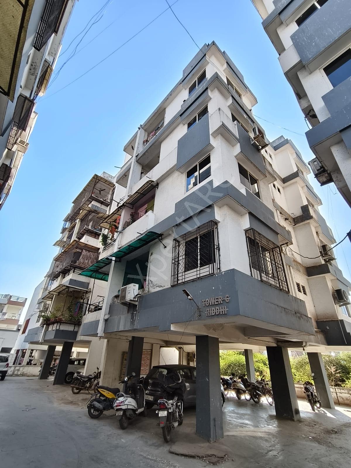 Property Photos 7