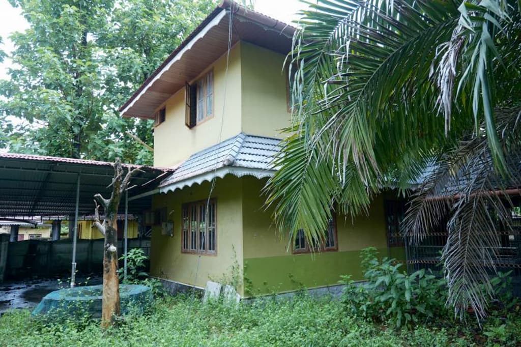 Property Photos 5