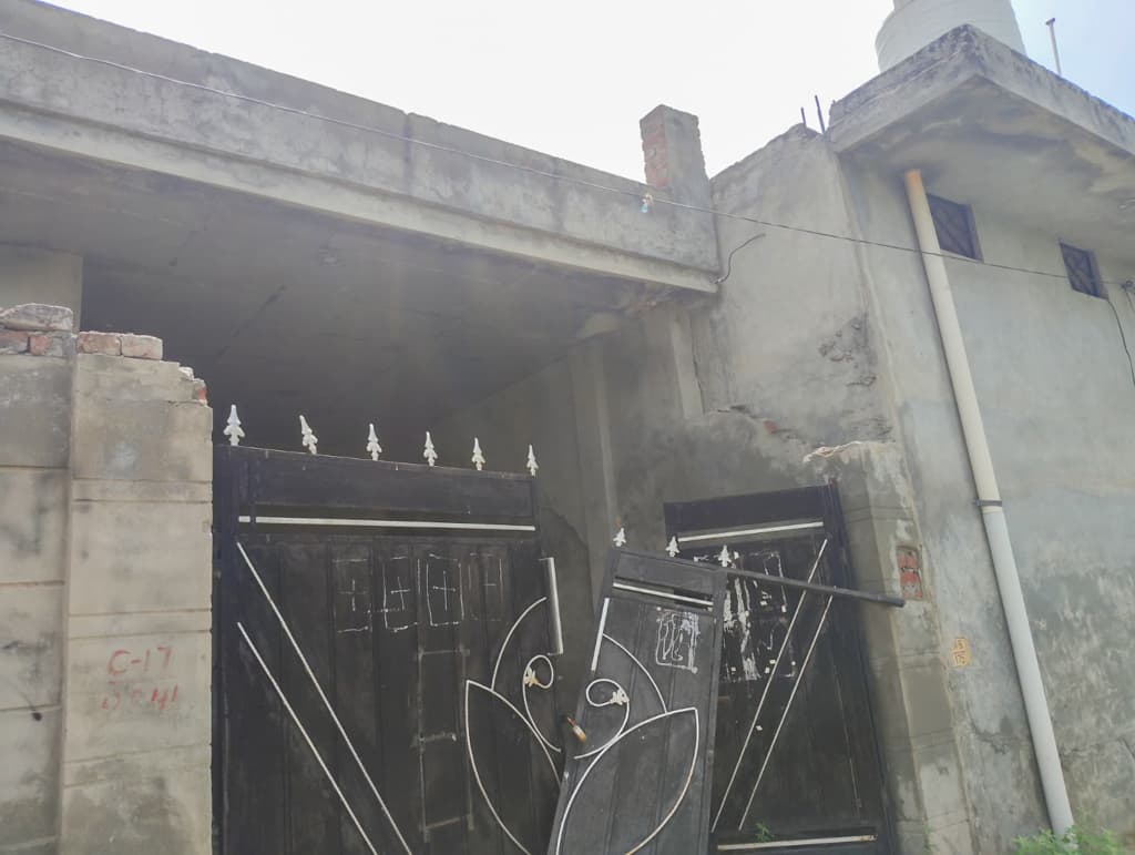 Property Photos 6