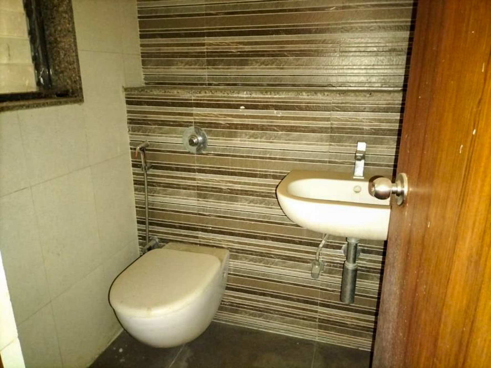 Property Photos 7