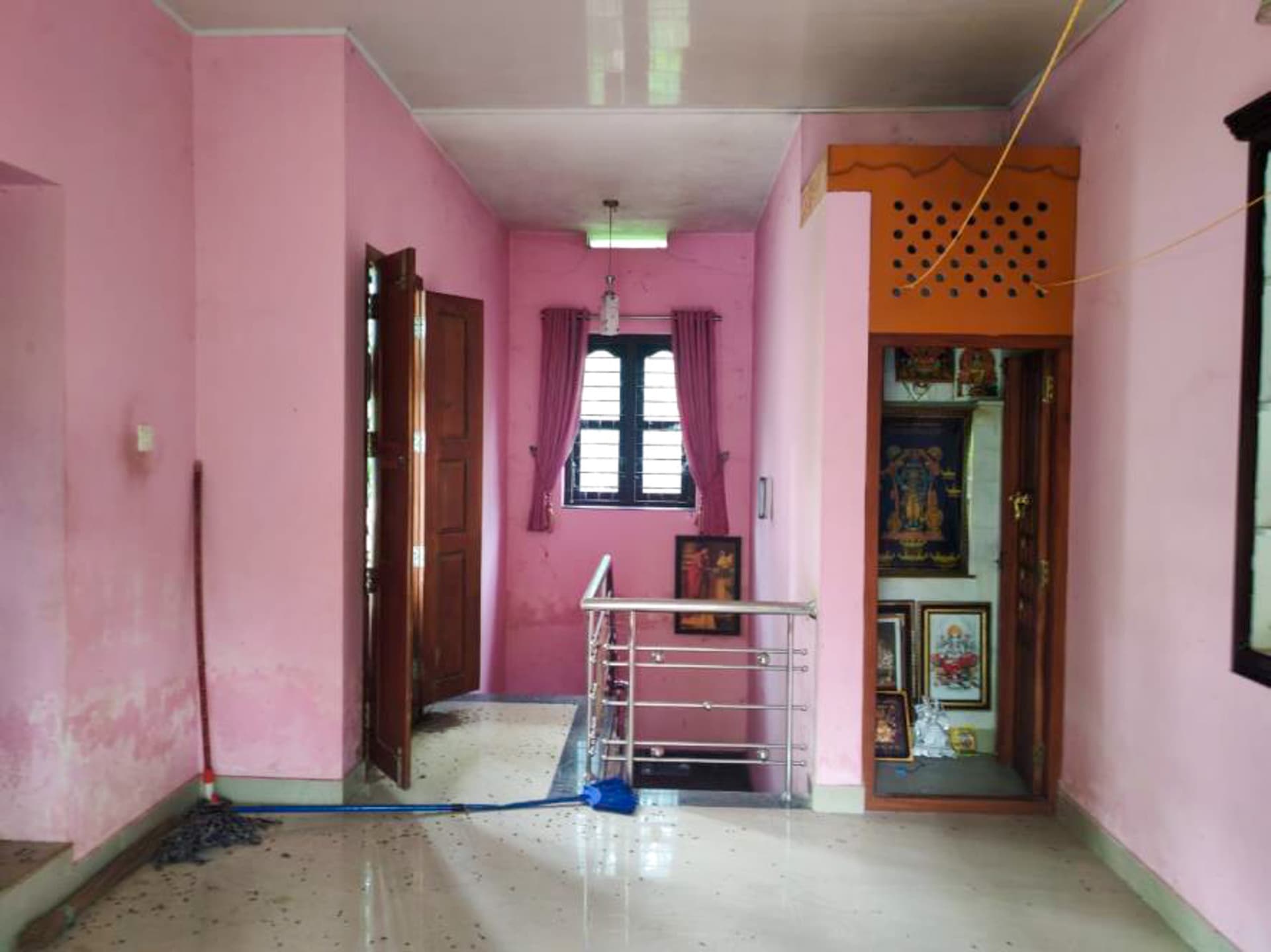 Property Photos 25
