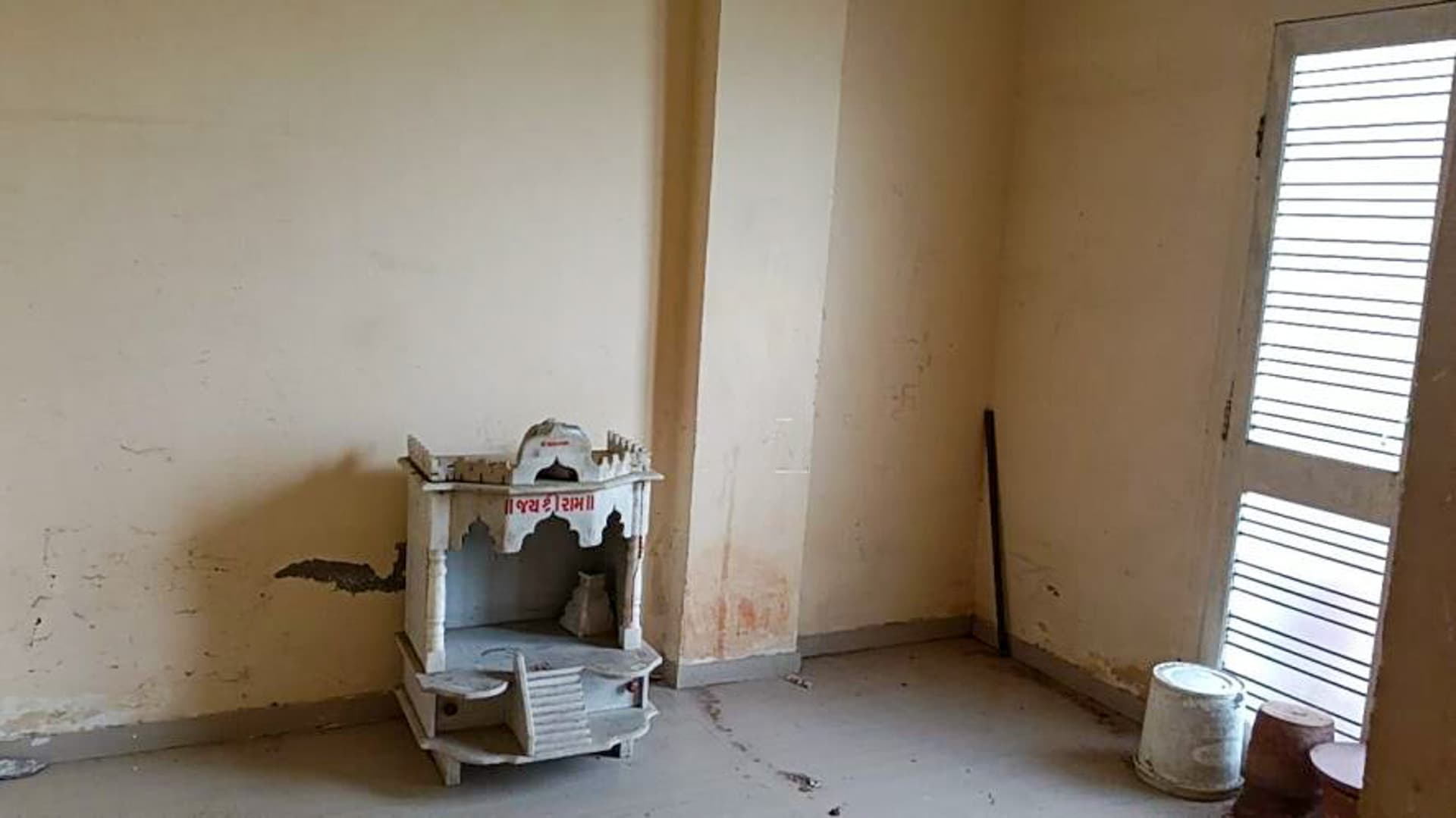 Property Photos 13