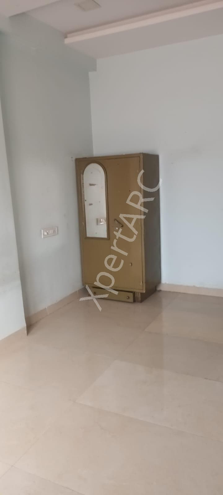 Property Photos 8