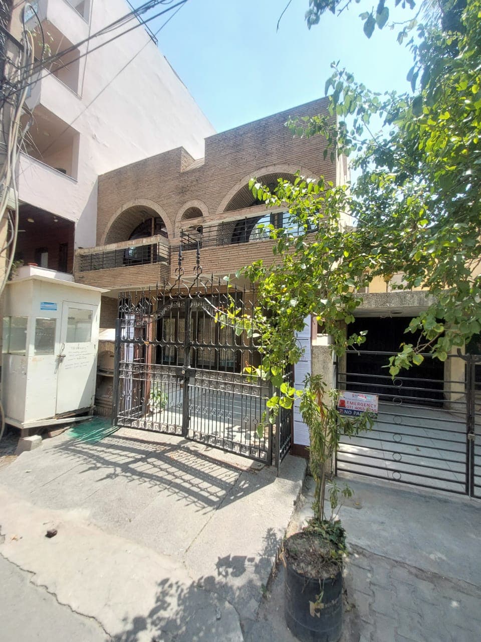Property Photos 8