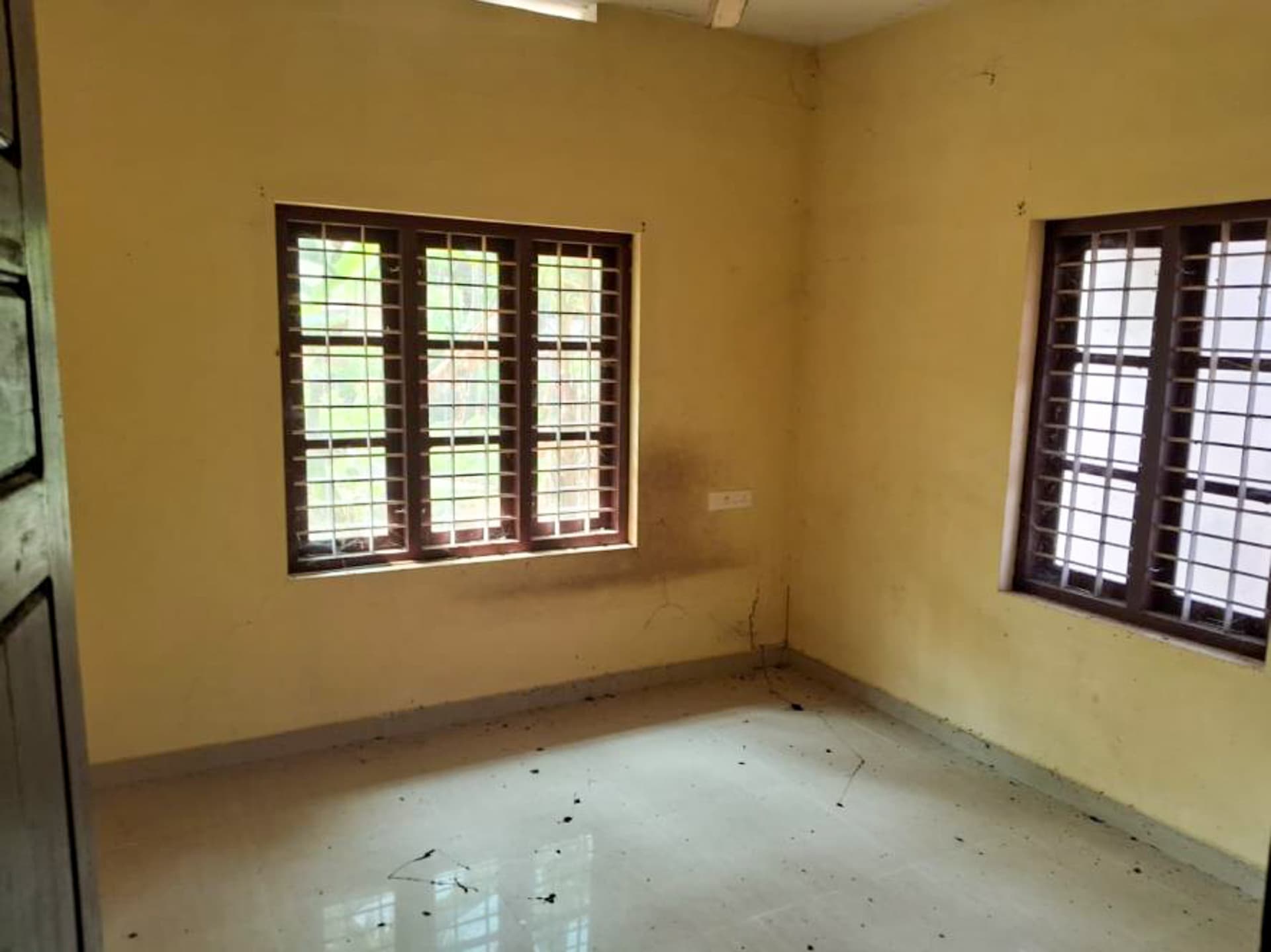 Property Photos 12