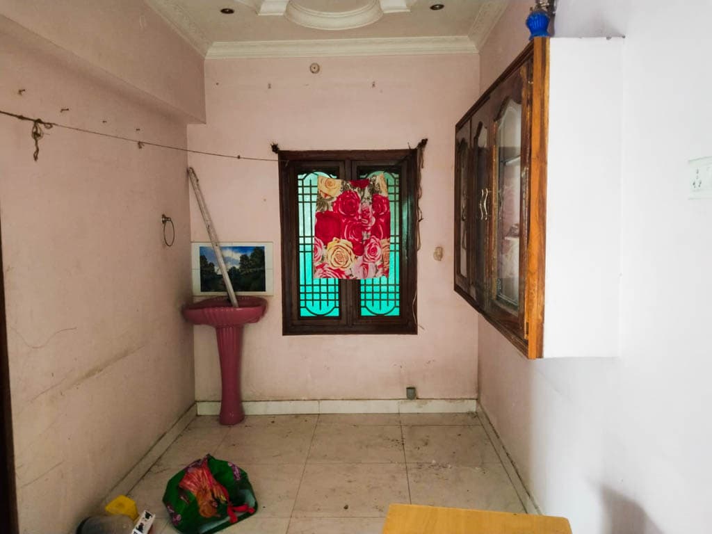 Property Photos 6