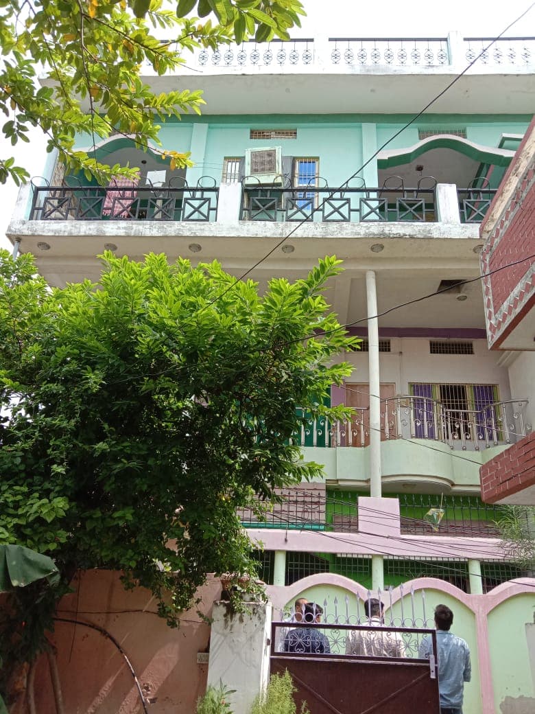 Property Photos 1