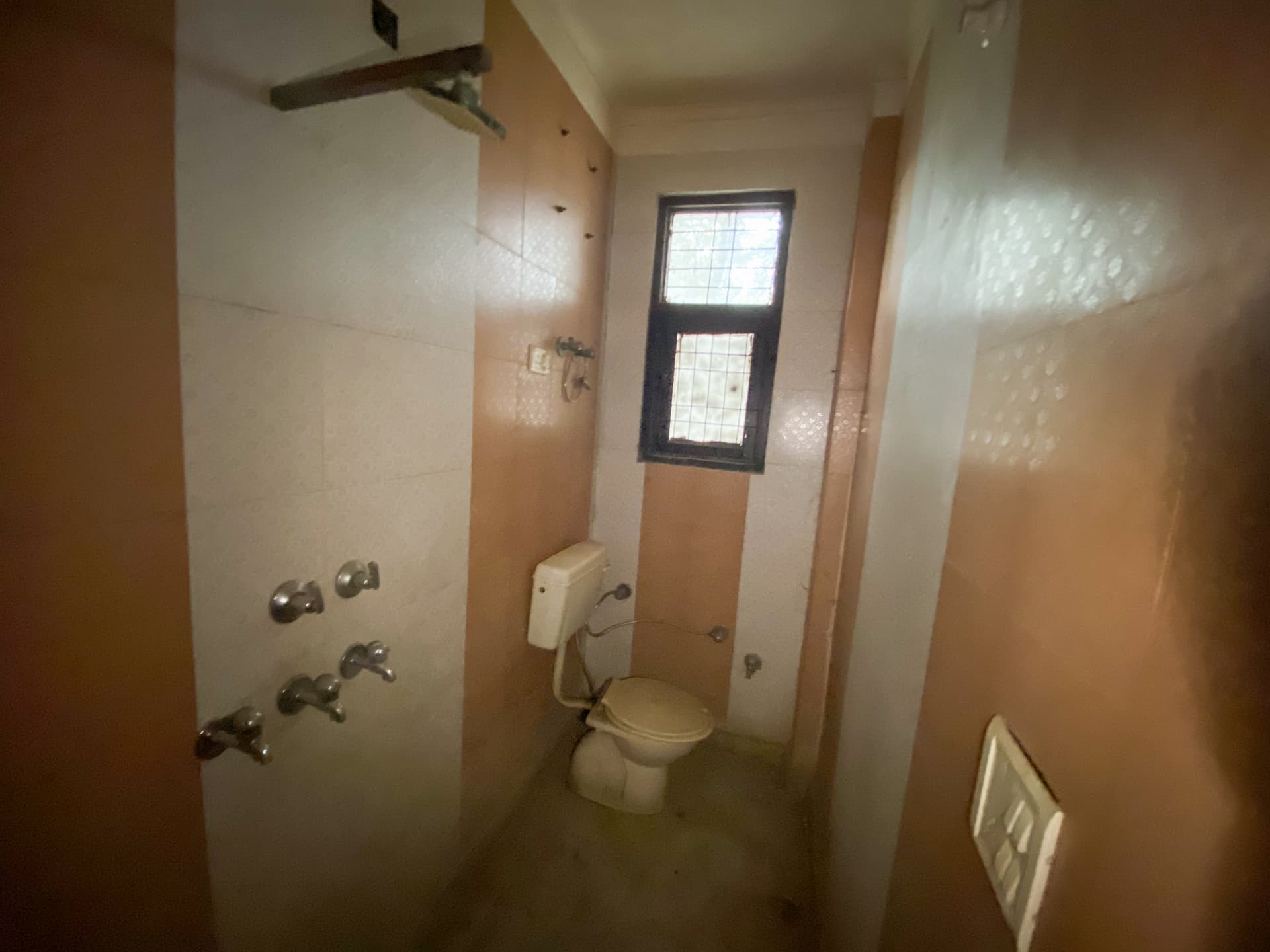 Property Photos 18