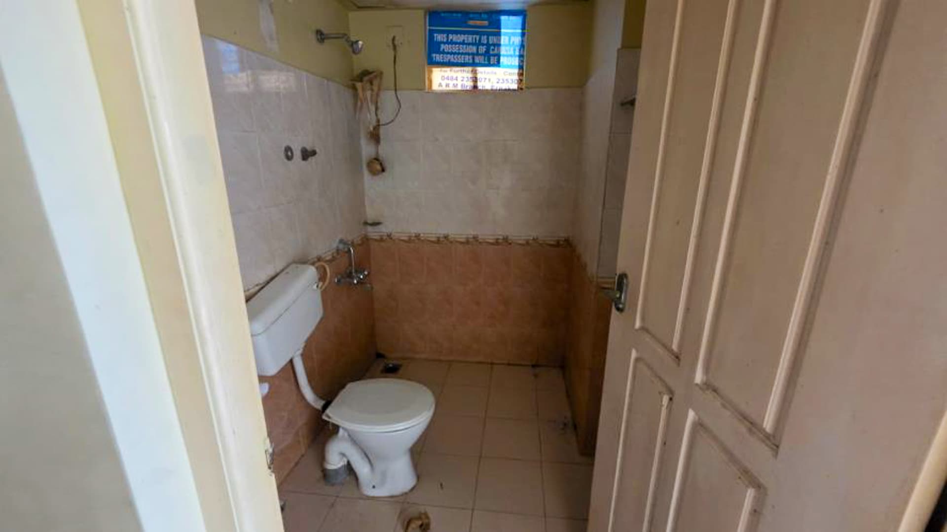 Property Photos 17