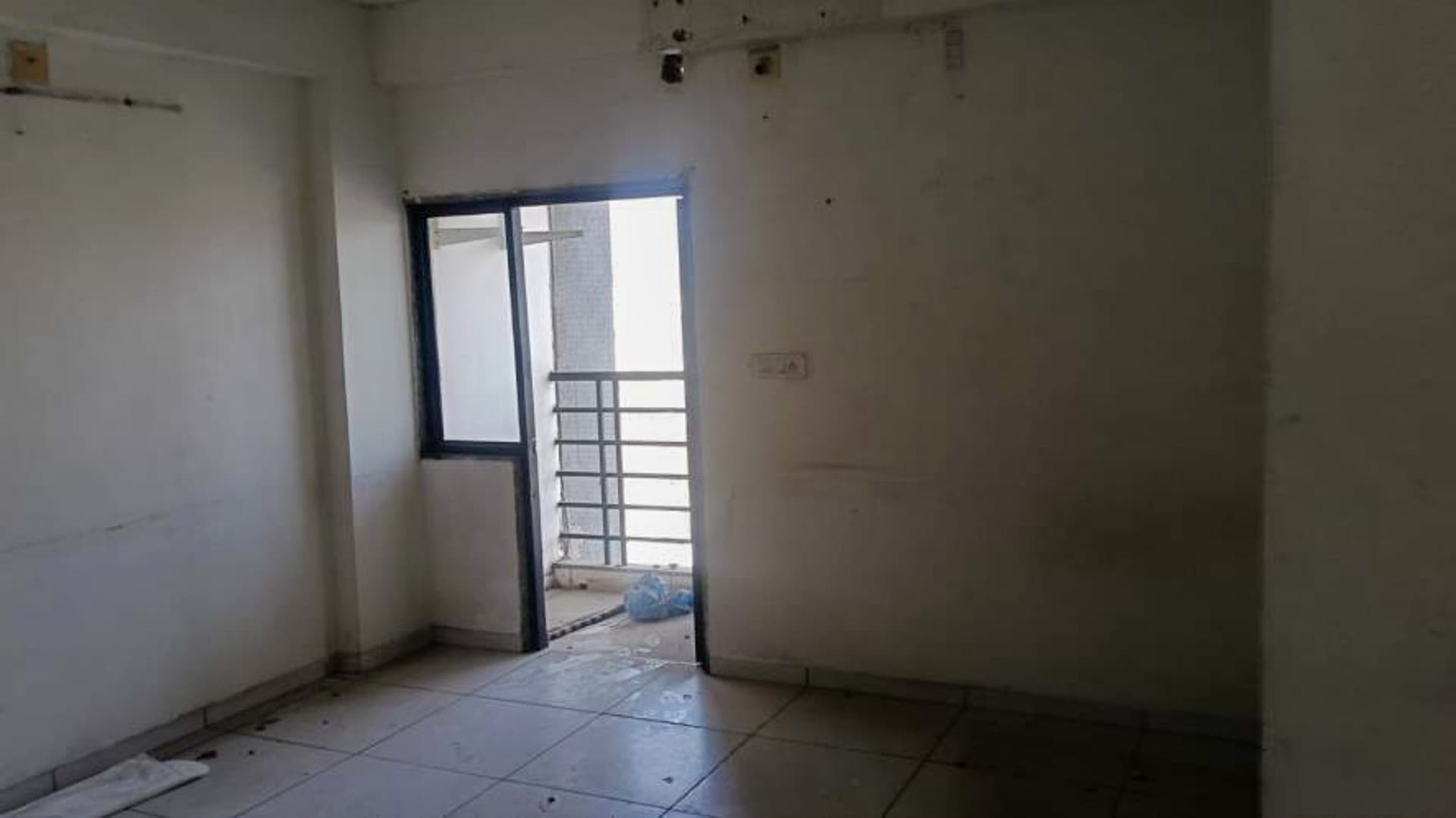Property Photos 6