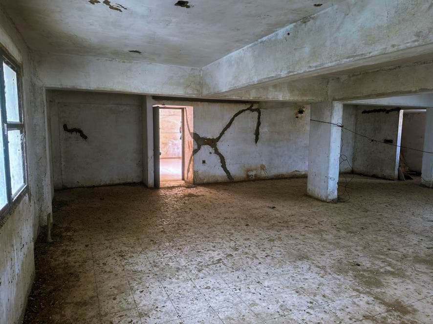 Property Photos 8