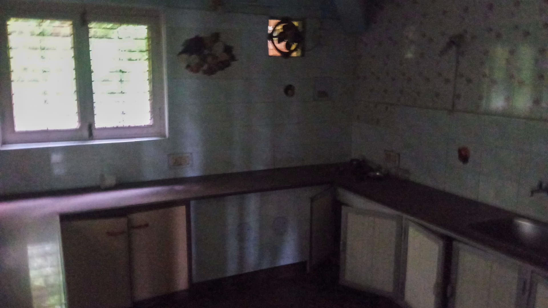Property Photos 9