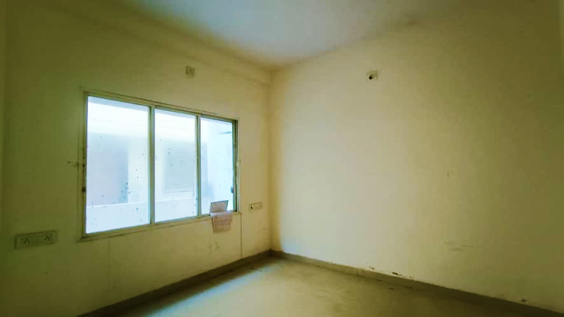 Property Photos 11