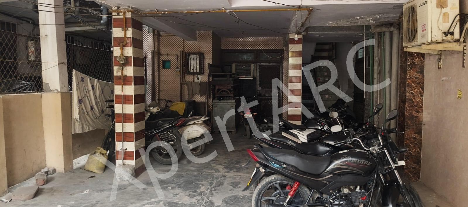 Property Photos 17