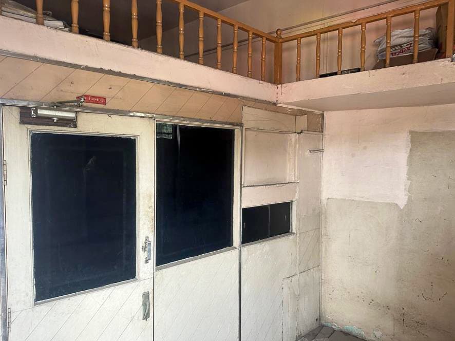 Property Photos 18