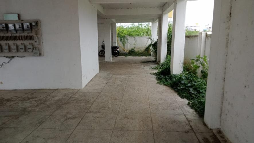 Property Photos 9