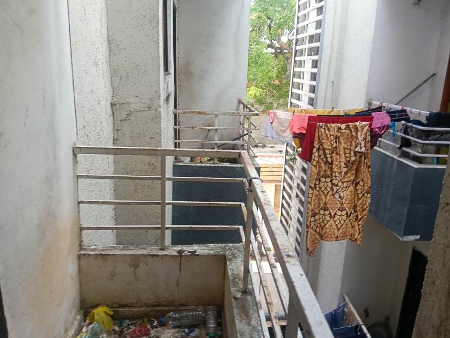 Property Photos 28