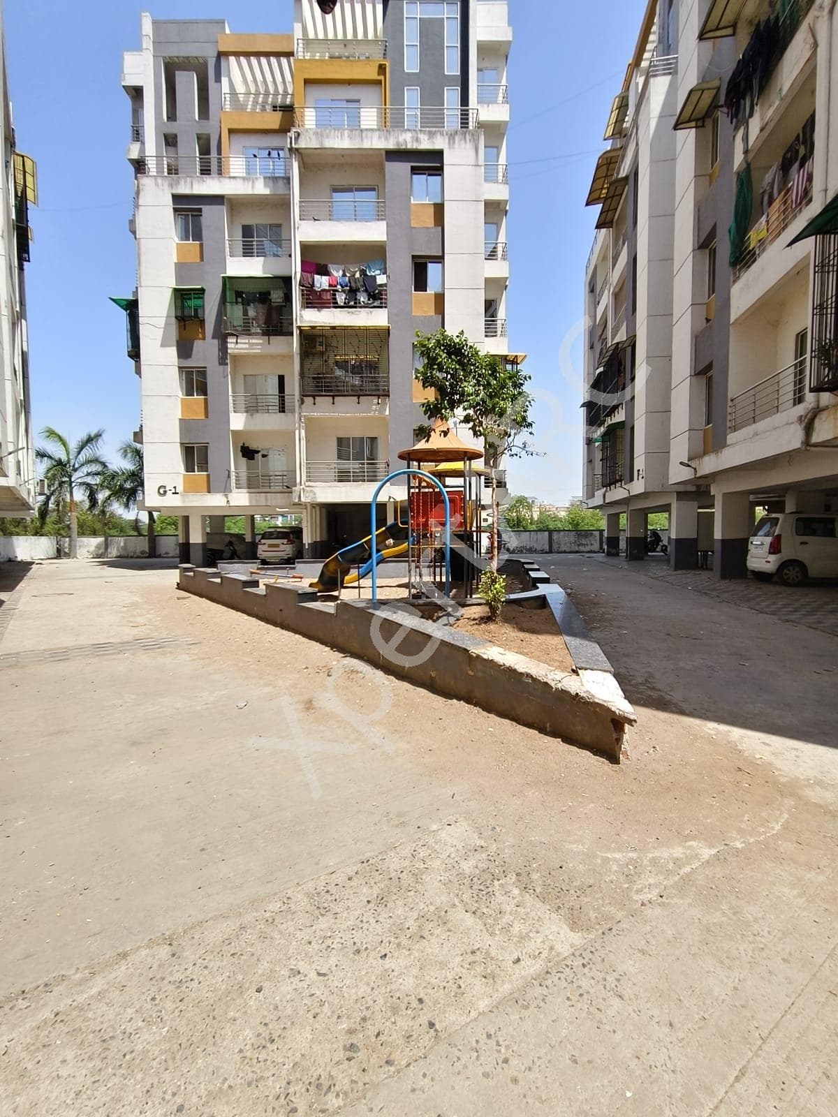 Property Photos 6