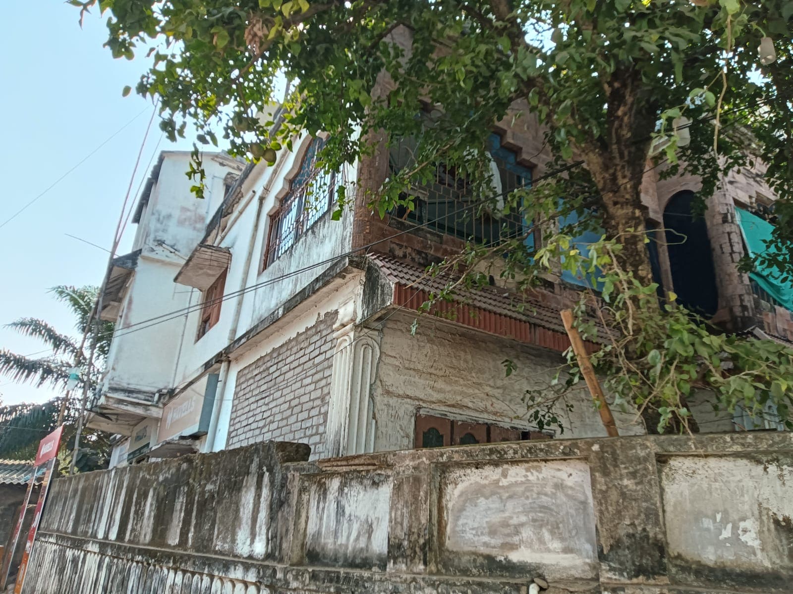 Property Photos 1