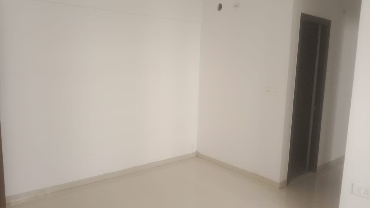 Property Photos 6