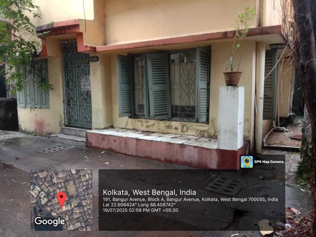 Property Photos 6