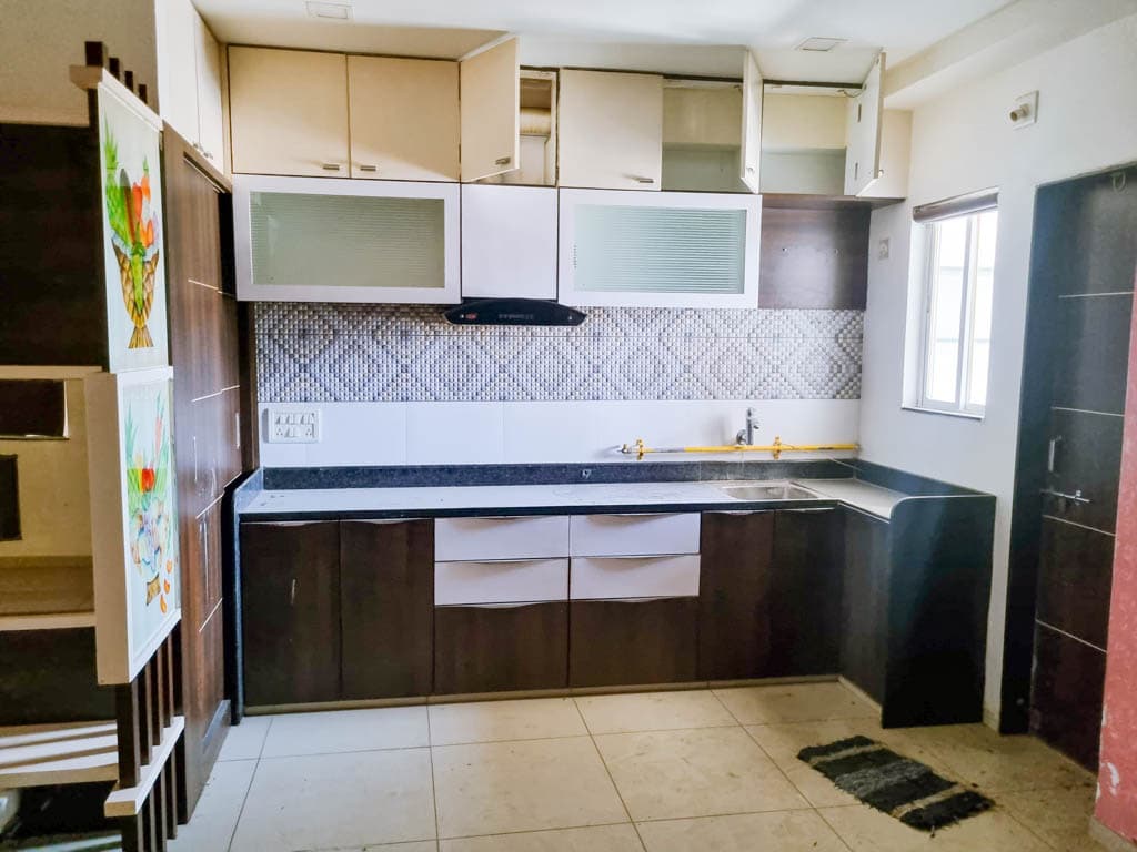 Property Photos 7