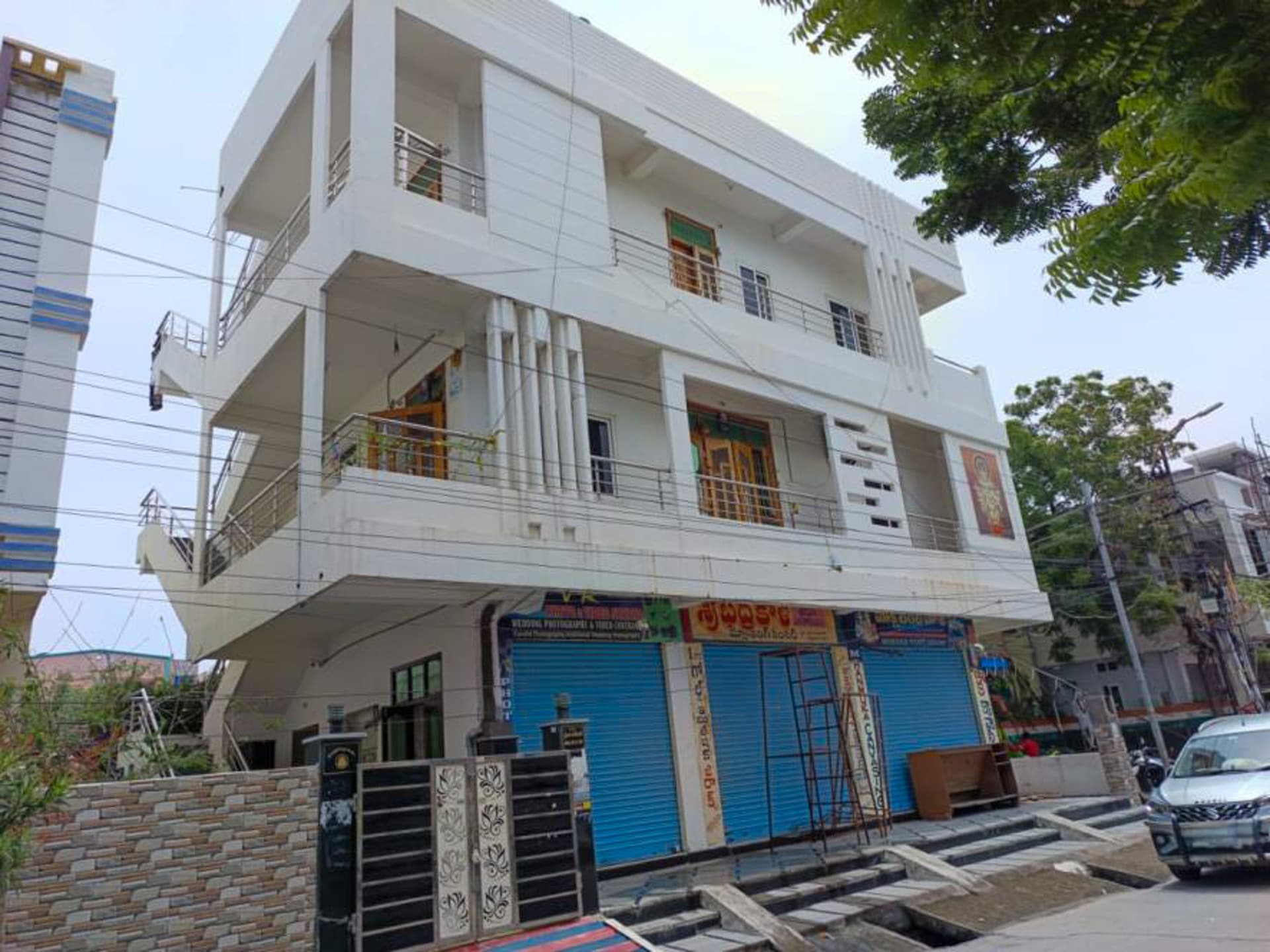 Property Photos 8