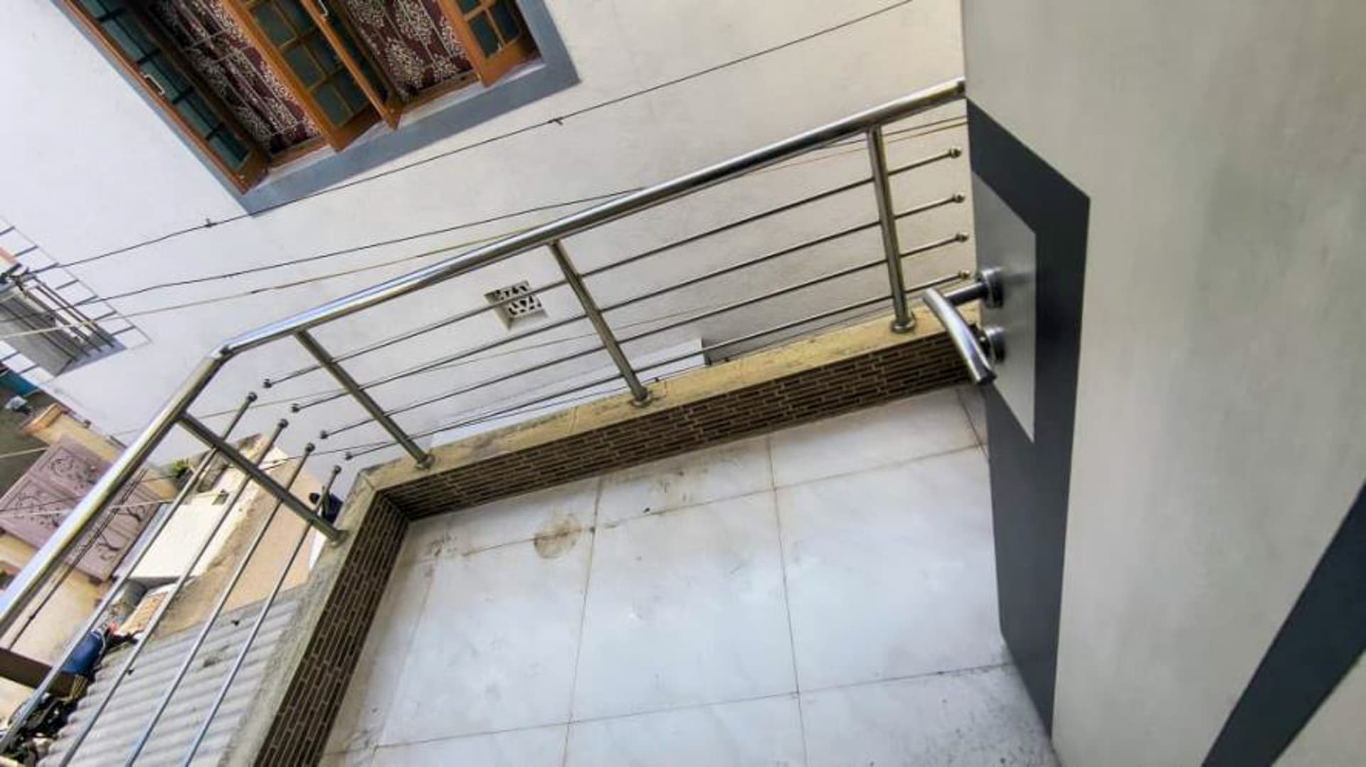 Property Photos 6