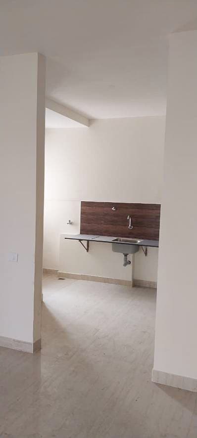 Property Photos 8