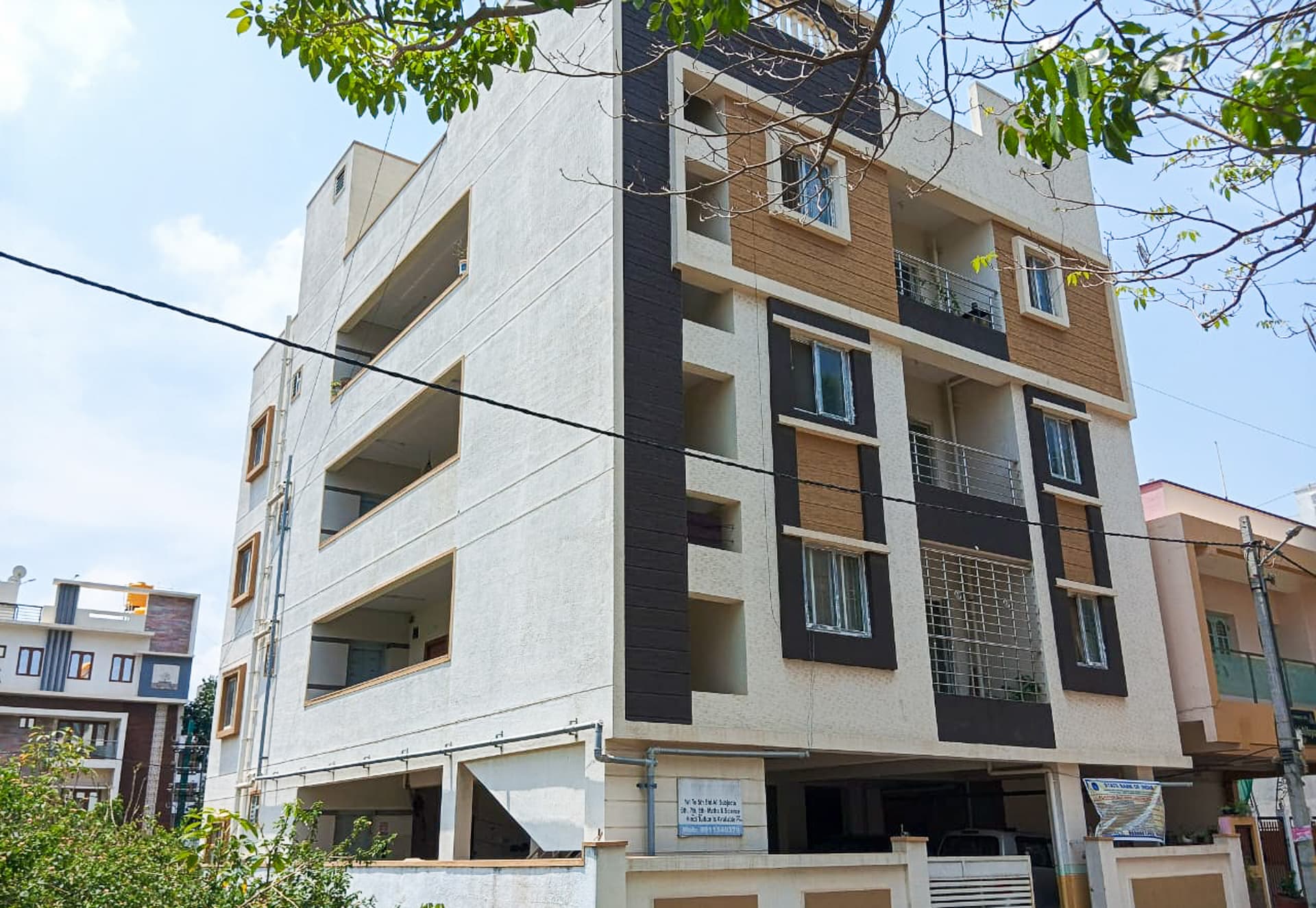 Property Photos 9