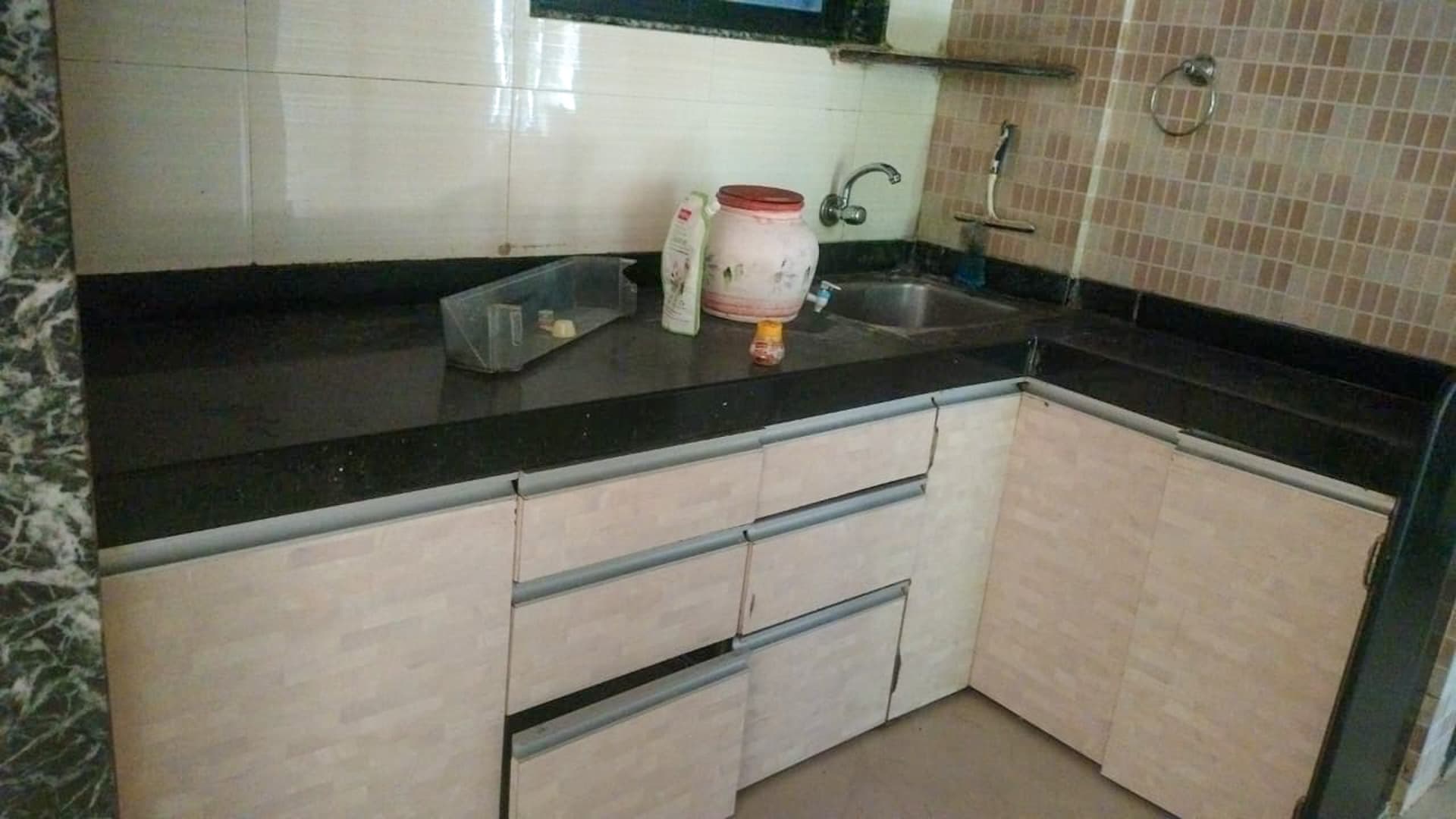 Property Photos 4