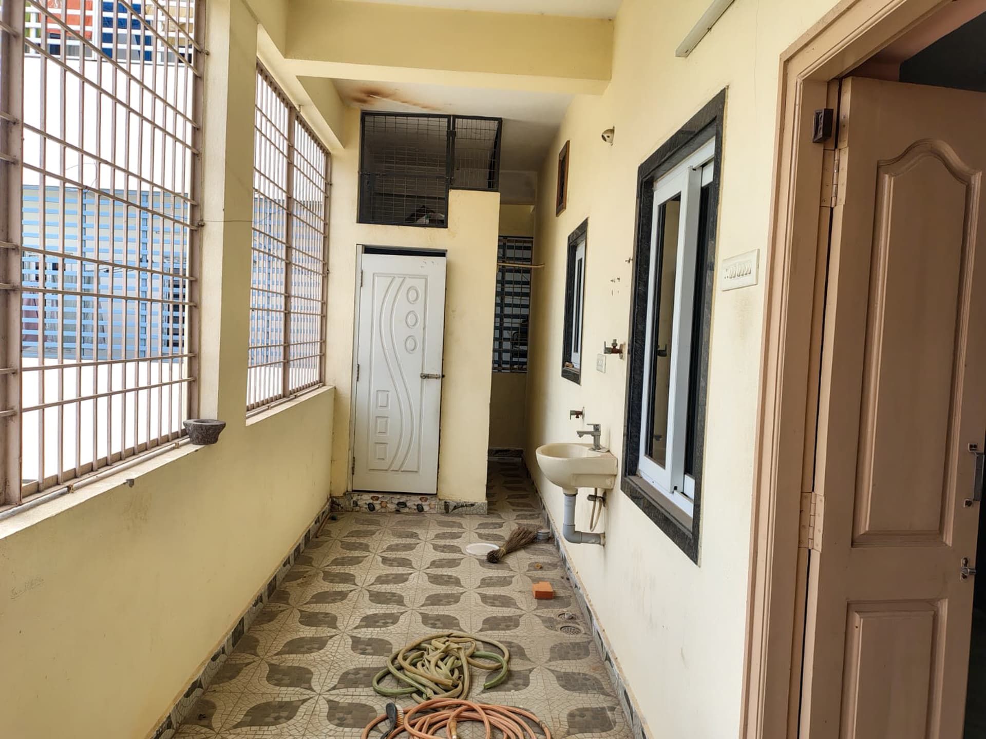 Property Photos 8