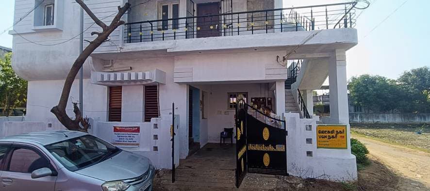 Property Photos 18